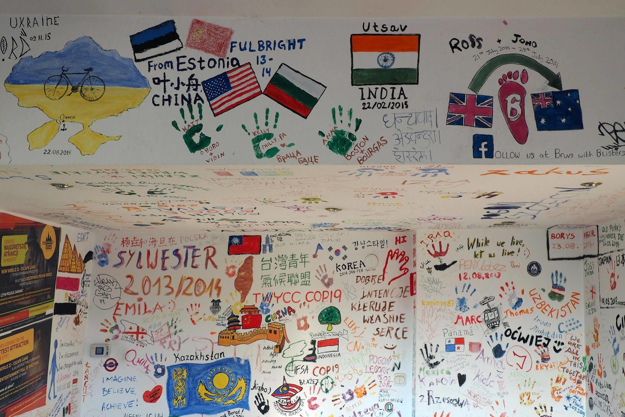 Adventura Hostel Warszawa Eksteriør bilde