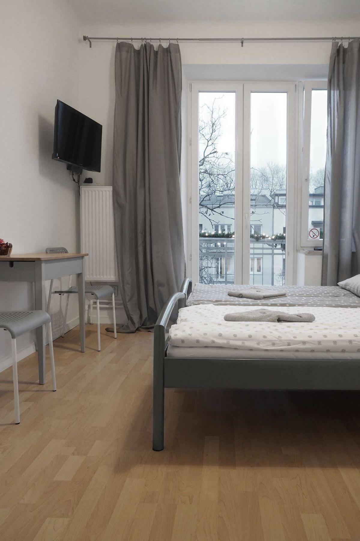 Adventura Hostel Warszawa Eksteriør bilde
