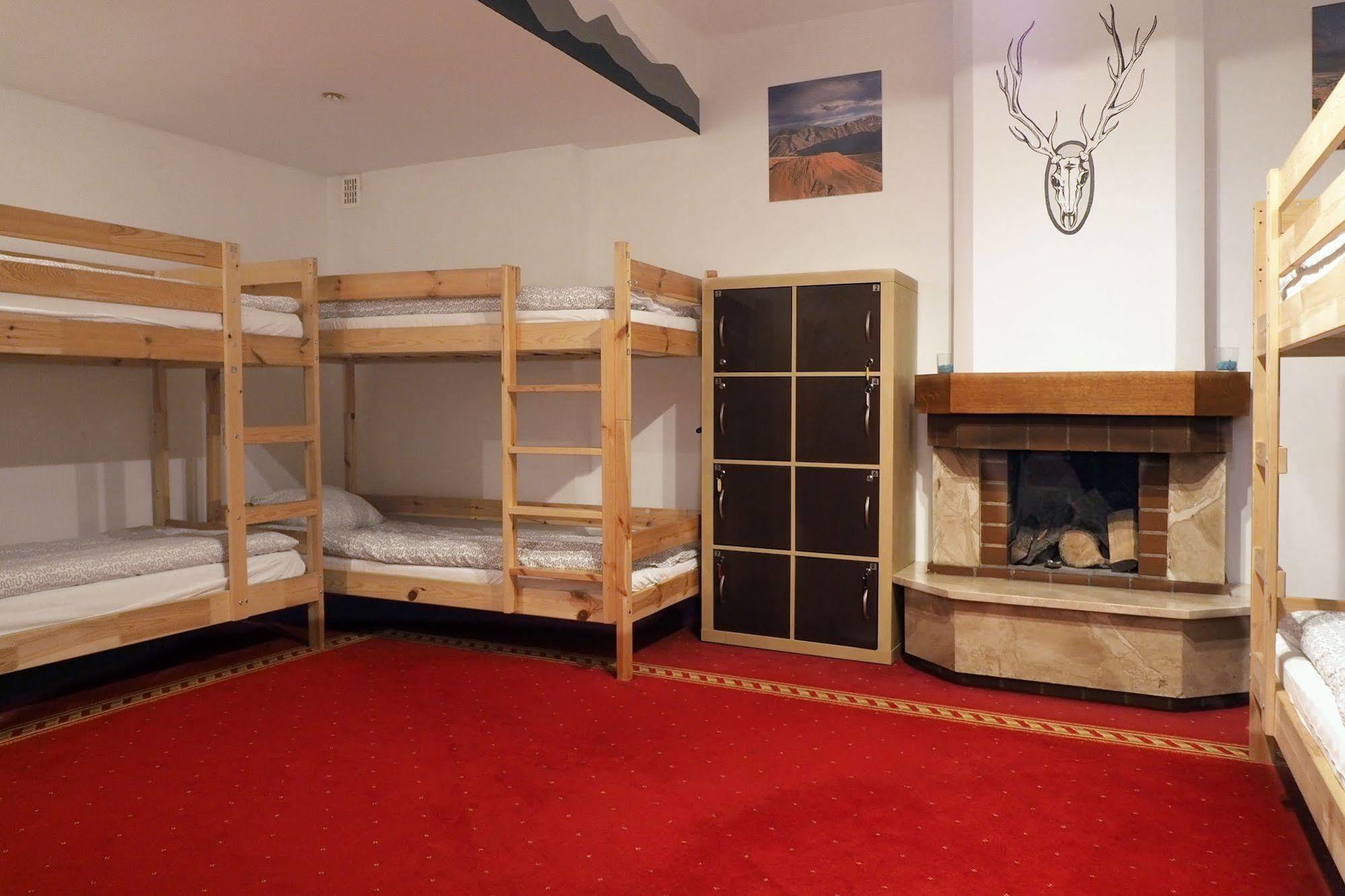 Adventura Hostel Warszawa Eksteriør bilde